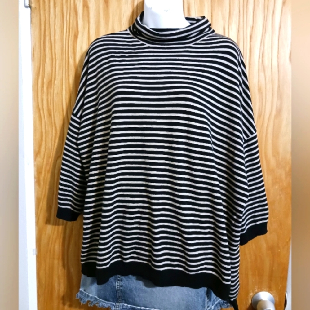 5 For $25! Weekend Max Mara Stripped Mock Cowl Neck Sweater Woman's